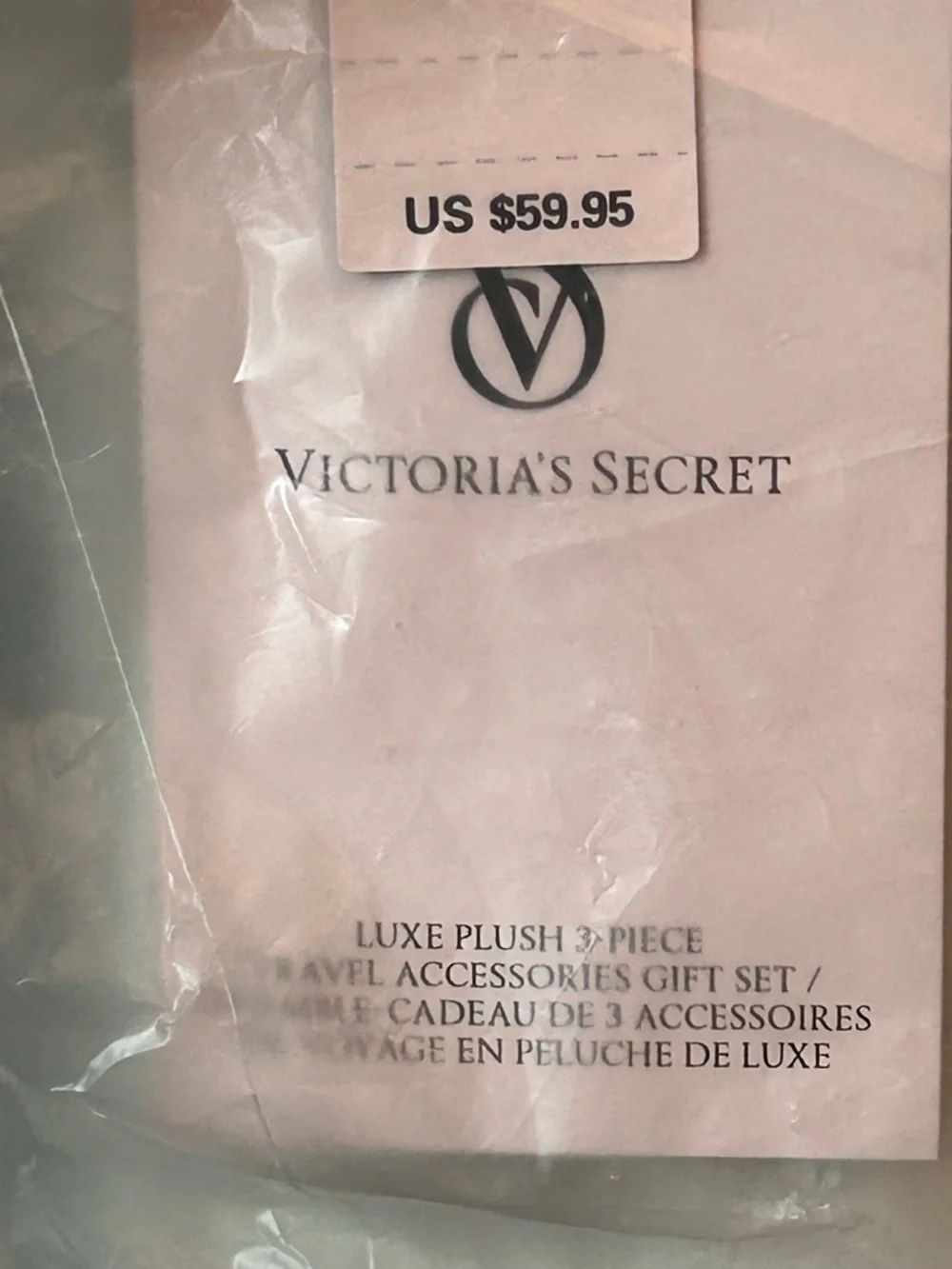 NWT! Victoria’s Secret Luxe Plush 3-Piece Travel Accessories Gift Set